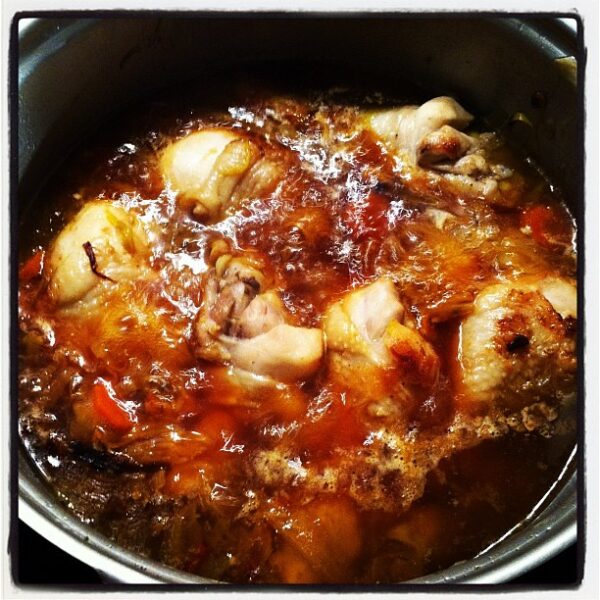 Pollo Guisado